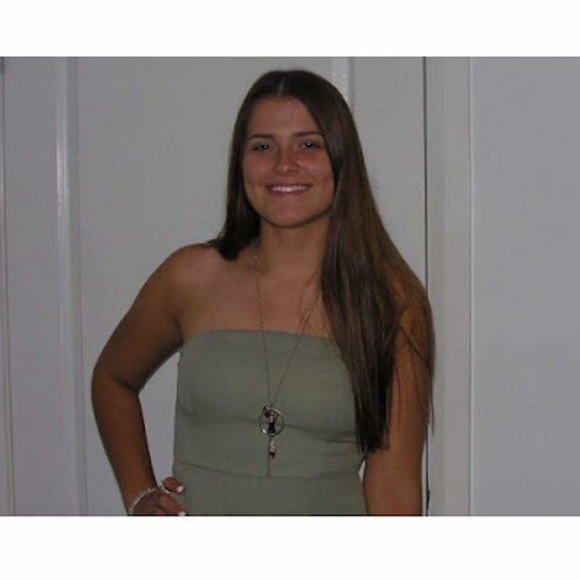 Meet your Posher, Sandra - Picture 1 of 1